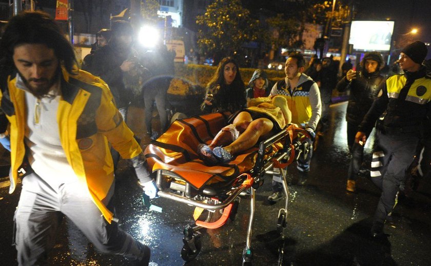 Ataque em boate deixa mortos e dezenas de feridos na Turquia