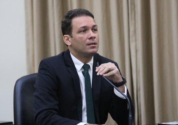 Doação de deputado gera questionamento