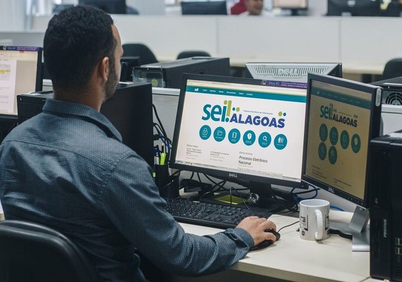 Governo de Alagoas se articula para expandir oferta de serviços digitais