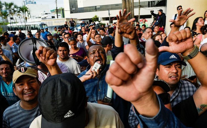 Indígenas do Equador seguem em protesto até que governo suspenda decreto