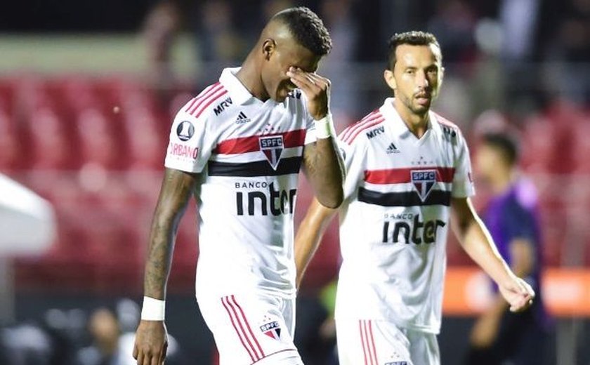 São Paulo não passa do empate com Talleres e dá adeus à Libertadores