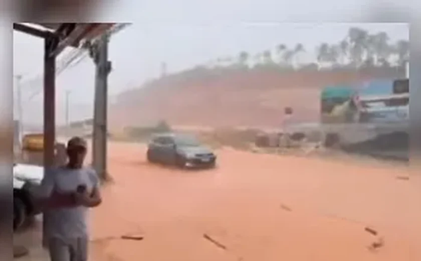 Chuvas intensas causam alagamentos e transtornos em Maragogi durante feriado