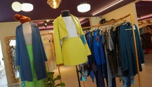 Brechós impulsionam renda e independência financeira para mulheres