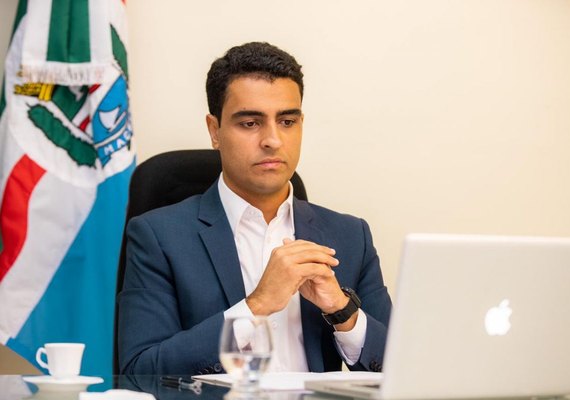 JHC acusa Rui de rombo na Prefeitura