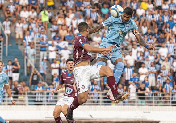 CSA se despede de 2024 com vitória sobre o Caxias por 2 x 1