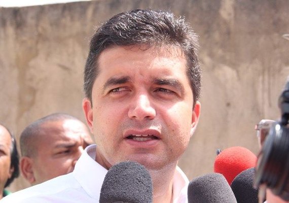 “Não há desistência porque nunca fui candidato”, diz Rui Palmeira