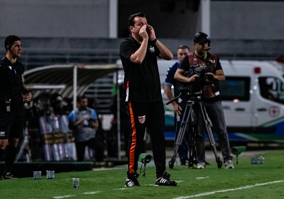 CRB trabalha por cinco reforços na janela