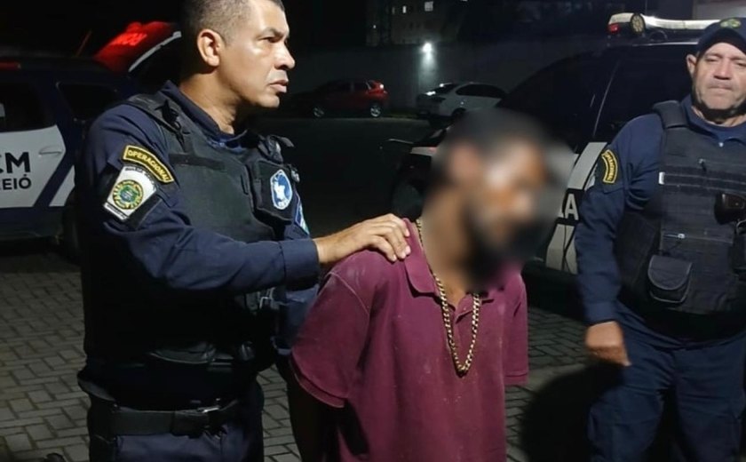 Homem é preso em flagrante pela Guarda Municipal por furtar fios de estabelecimento no Farol