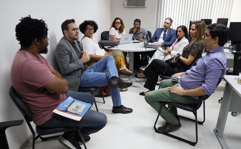 Acesso à educação por pessoas negras é tema de reunião no MP/AL