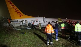 Avião sai da pista e fuselagem se parte em aeroporto na Turquia; uma pessoa morreu