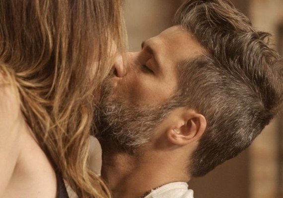 Em 'Sol Nascente', Mario e Alice fazem as pazes depois de crise por causa de César