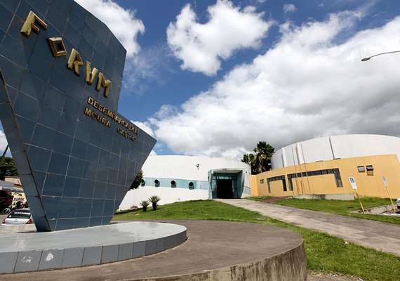Mulher acusada de matar homem após tentativa de ato sexual forçado vai a júri popular