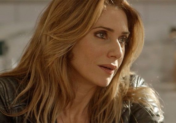 'Sol Nascente': Lenita encontra a filha e se emociona ao ser chamada de mãe