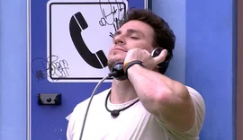 'BBB23': Gustavo atende o Big Fone, vai parar direto no Paredão e arrasta outro brother