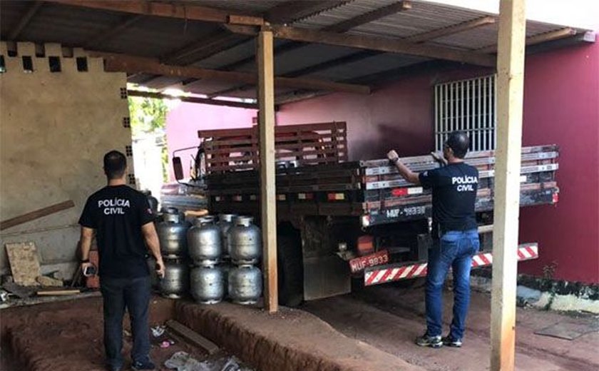 Polícia Civil prende comerciante por revenda ilegal de combustíveis