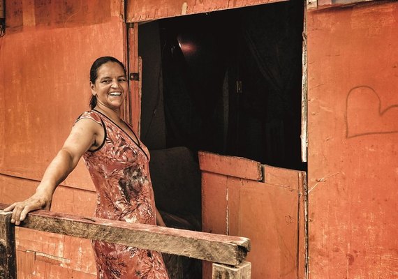 Projeto Relix estreia exposição em homenagem a catadoras em Maceió