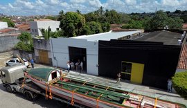 Símbolo do Circuito de Cinema, Canoa de Tolda chega a Penedo para restauração coordenada pela Ufal