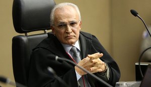 TJ/AL mantêm processo criminal contra advogado acusado de desacato a PMs em 2015