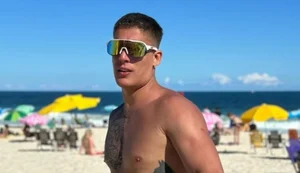 Expulso de A Fazenda 14, Tiago Ramos troca socos em praia no Rio