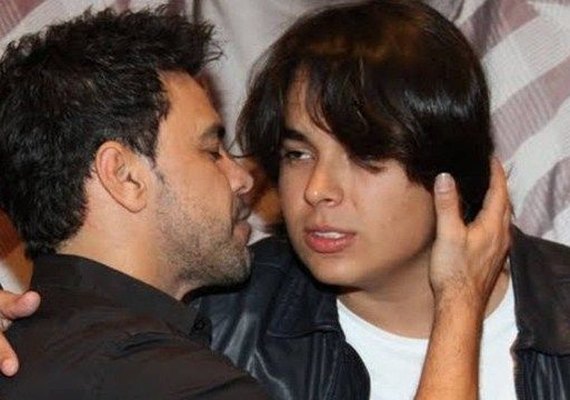 Filho caçula de Zezé Di Camargo e Zilu proíbe barraco em suas redes sociais