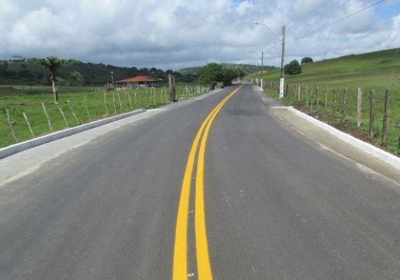 Governo de Alagoas entrega acesso recuperado e pavimentação de ruas em Belém