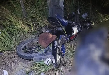 Motociclista morre após bater em poste na AL-115