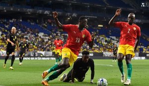 Brasil goleia Guiné e vence a 1ª após a Copa