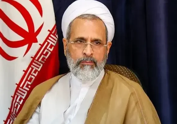 Aiatolá Alireza Arafi assume liderança interina do Irã após morte de Ali Khamenei