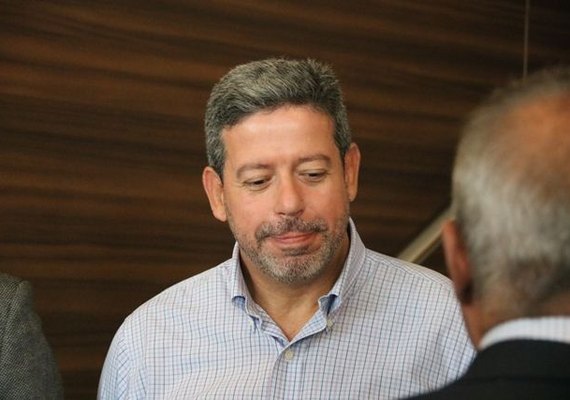 Arthur Lira não viabiliza apoios para candidatura à presidência da Câmara