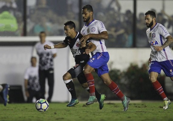 Vasco vence Bahia em São Januário, mas é eliminado