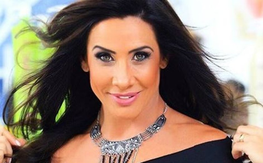Scheila Carvalho admite uso de botox após receber críticas: 'A lei da gravidade é árdua'