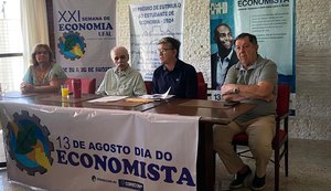 Economistas celebram sua data prestando homenagens durante um café da manhã em Maceió