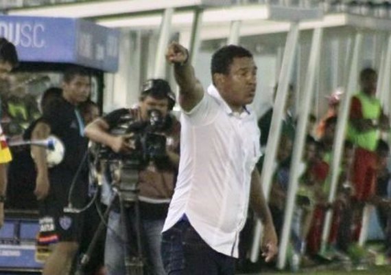 Para embalar e sair da zona de rebaixamento, CRB recebe o Paysandu