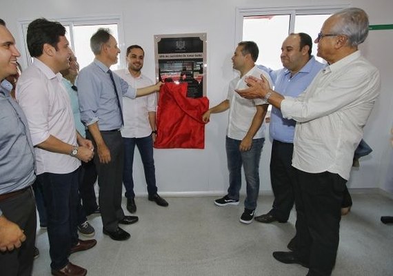UPA do Jacintinho é inaugurada e Renan Filho anuncia construção do Hospital da Criança