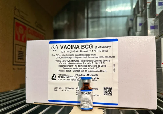 Sesau reforça importância de pais levarem crianças para tomar a vacina BCG