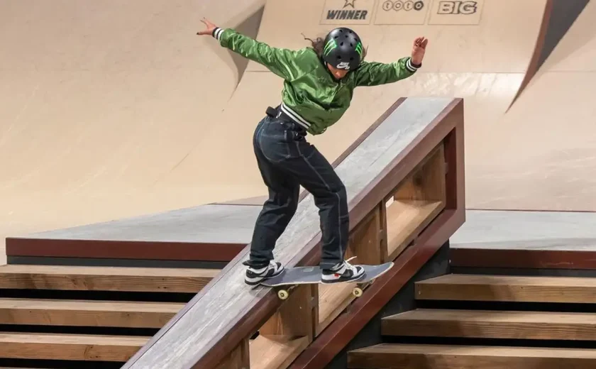 Rayssa Leal se classifica à final do Mundial de skate street no Japão