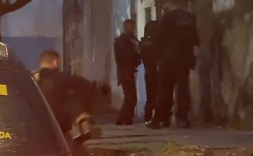 Operação desarticula organização criminosa e prende 13 pessoas em Maceió