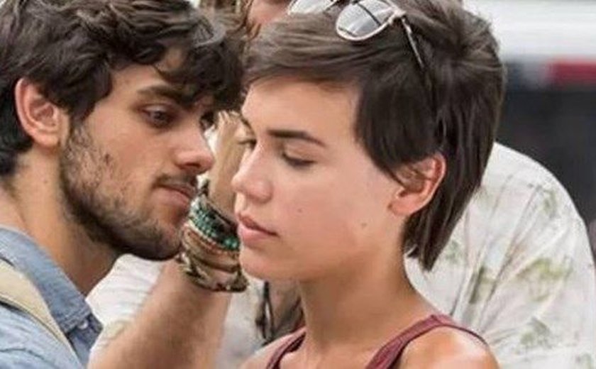 'Totalmente Demais': Jonatas assume namoro com Leila