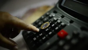 Prévia da inflação oficial fica em 0,06% em julho, diz IBGE