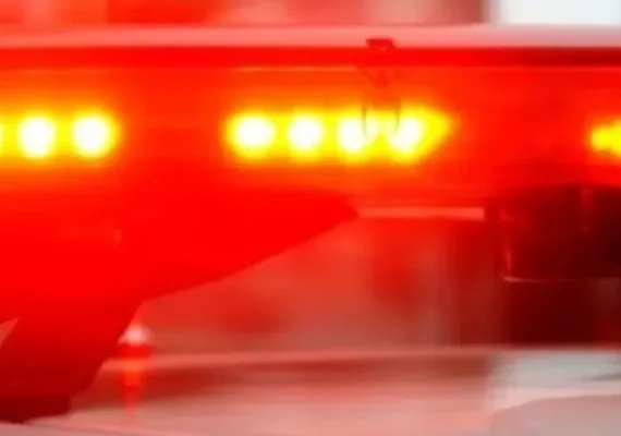 Briga em bar termina com mulher ferida no pescoço e suspeita detida em Penedo