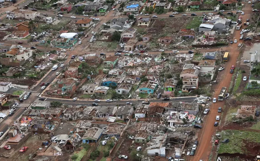 Após tornado, Enem é suspenso em Rio Bonito do Iguaçu, no Paraná