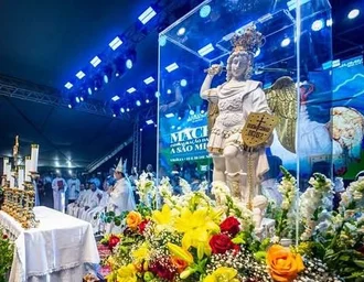 Cepa se transforma em altar a céu aberto durante o Consagra-te Alagoas