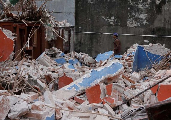 Incêndios são relatados em construções da Cidade do México; há pessoas soterradas