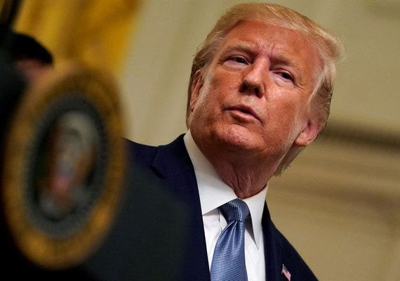 Democratas reúnem-se para elaborar artigos de impeachment contra Trump