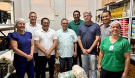 Cooperflores doa 1 tonelada de alimentos à Santa Casa de Penedo