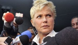 Xuxa está furiosa com críticas dentro e fora da Record: 'Nada do que eu faço agrada'