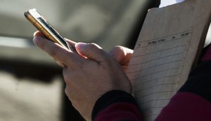 Ministério da Saúde informa que não faz ligação e não envia SMS de cadastro de vacinação