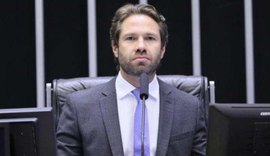 Pedro Vilela ressalta aprovação de PL que retoma obras de creches e escolas