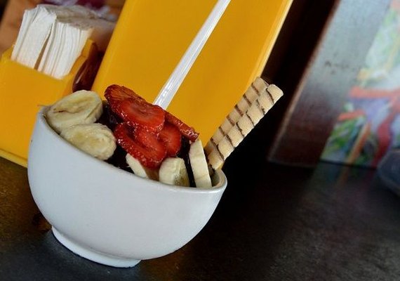 Nutricionista explica os benefícios do açaí e as melhores formas de consumo
