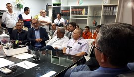 MP reúne órgãos públicos e organizadores do Maceió Verão para garantir mudanças no evento